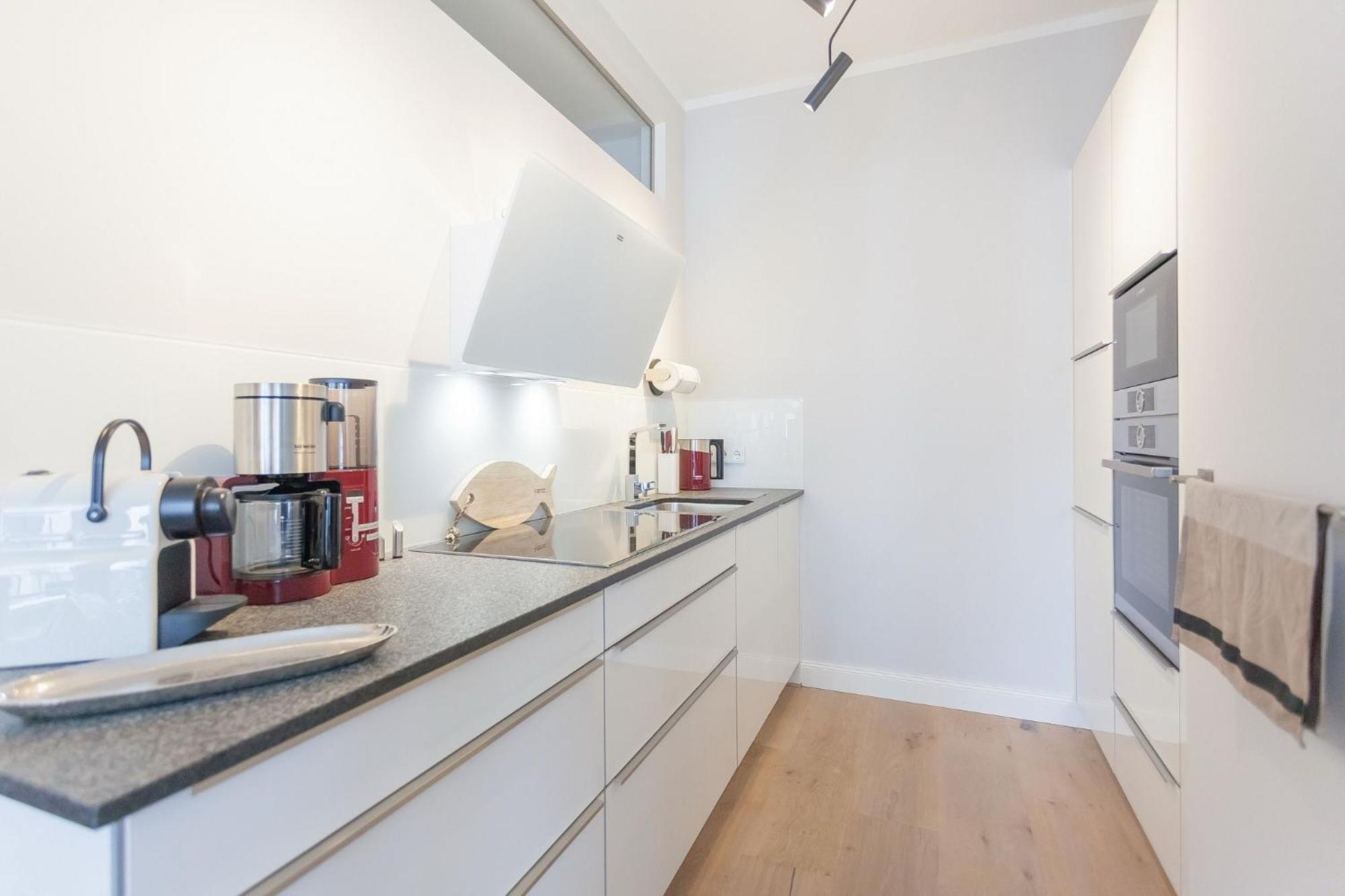 First White Pearl Appartement Sellin  Buitenkant foto